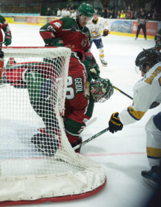 Stimmungsvoller Abend in Herne – Trappers gewinnen Auftaktspiel