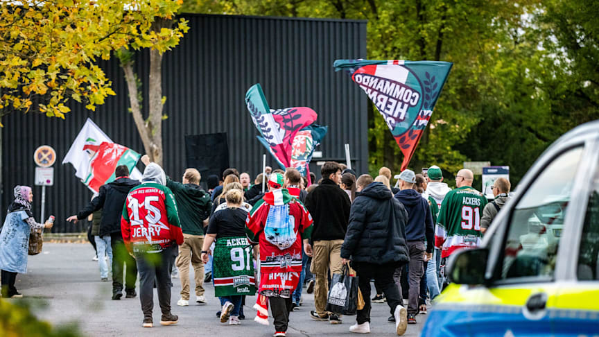 "Keine Bühne für Chaoten": Herne und Duisburg stehen nach Überfall auf HEV-Fan zusammen